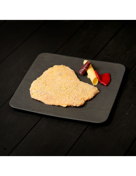 Cachopo de cecina, queso y pimientos